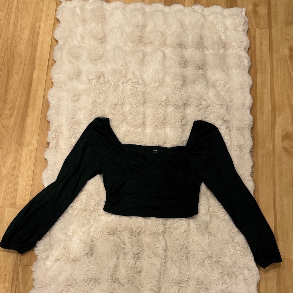 Dark Green Long-Sleeve Square Neck Crop Top